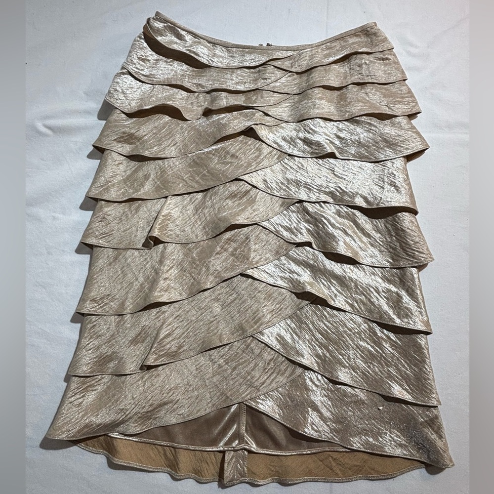 Adrianna Papell Womens Tiered Ruffle Metallic Beige Shirt Sz 6 NWT